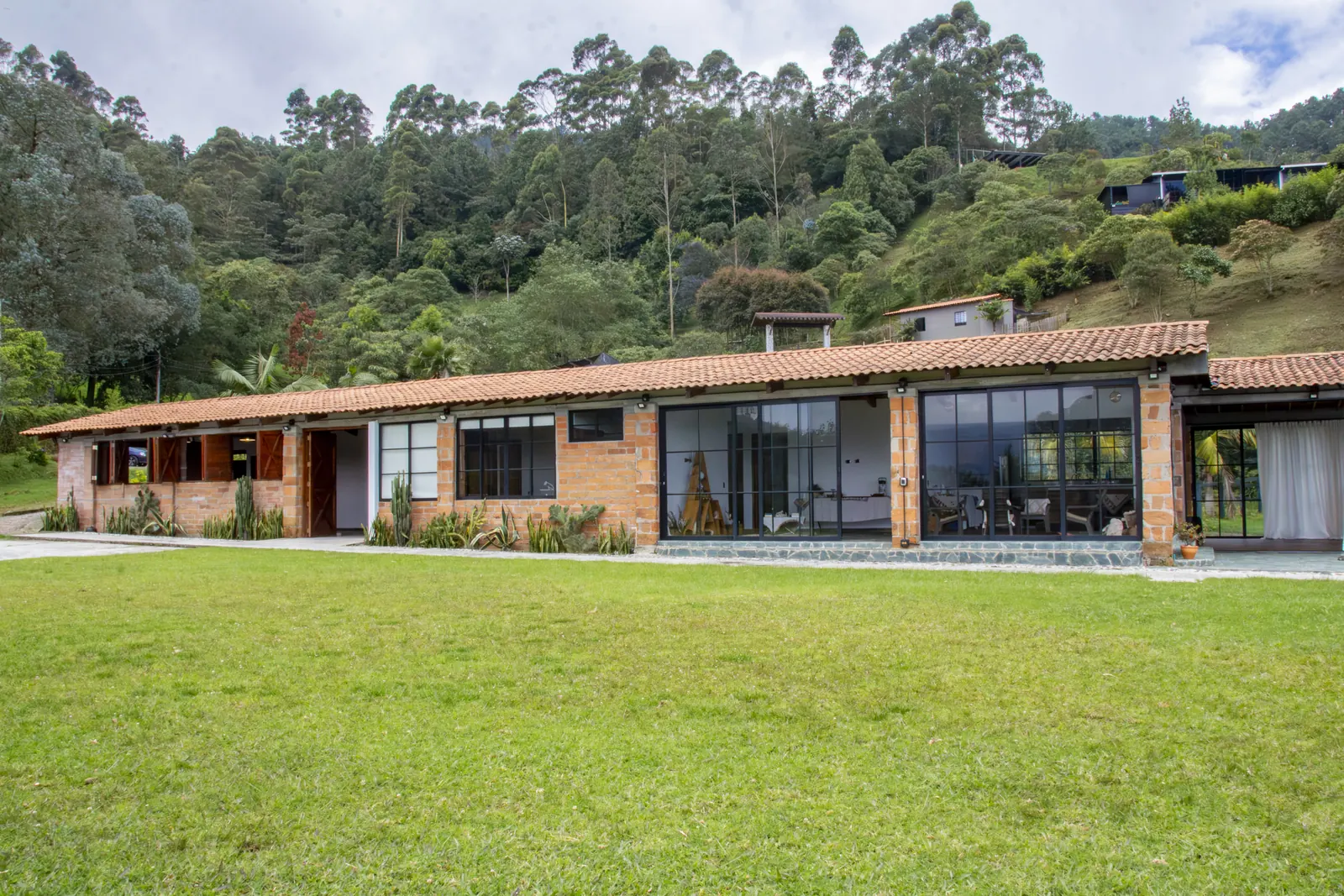 Campus Soulam rodeado de naturaleza